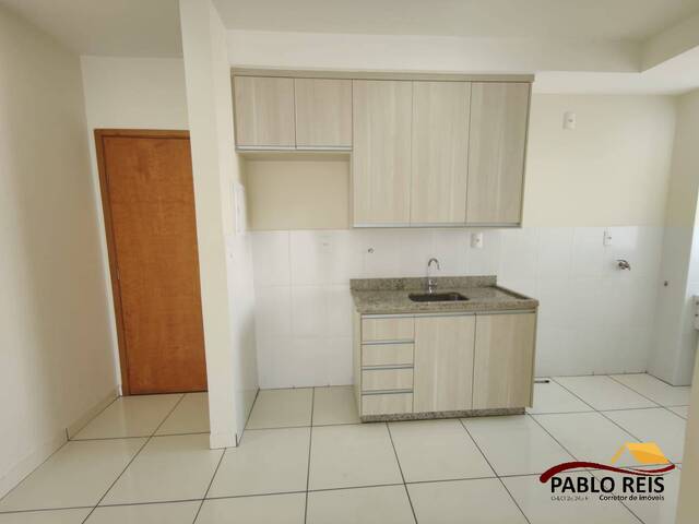 #202 - Apartamento para Locação em Monte Carmelo - MG - 3