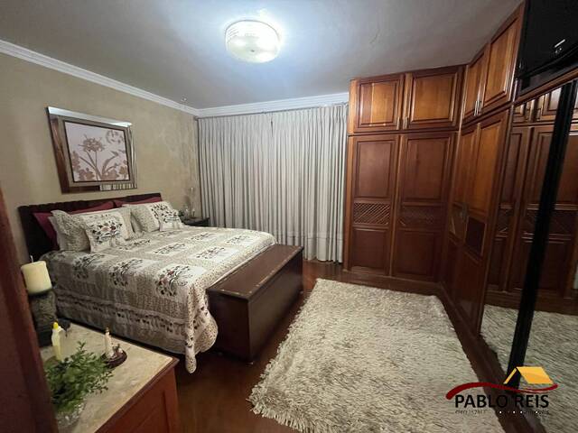 Sobrado para Venda em Monte Carmelo - 4