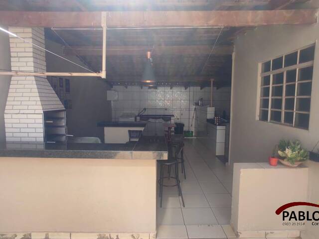 #415 - Casa para Venda em Monte Carmelo - MG - 3