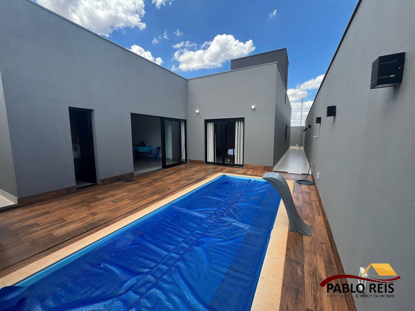 Casa, 3 quartos, 177 m² - Foto 1