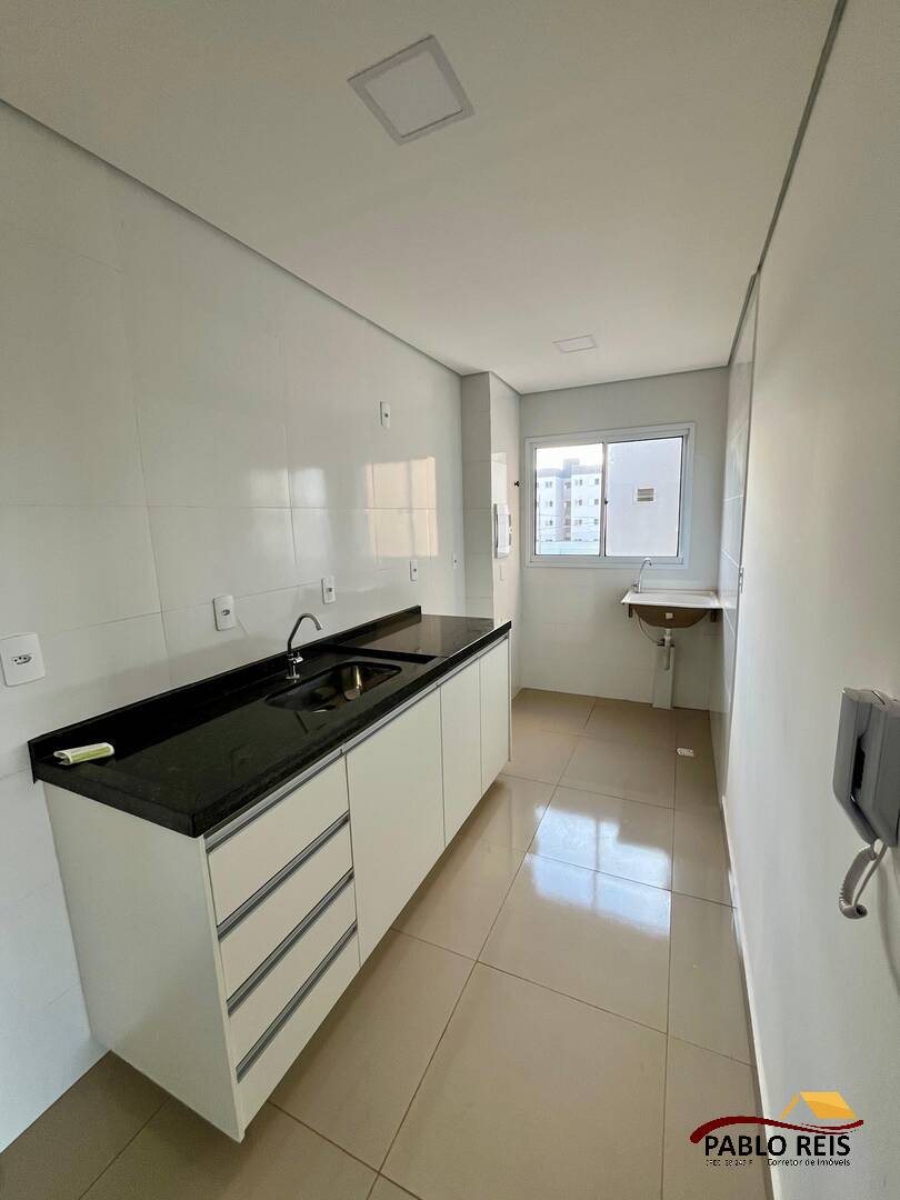 Apartamento à venda com 2 quartos - Foto 2